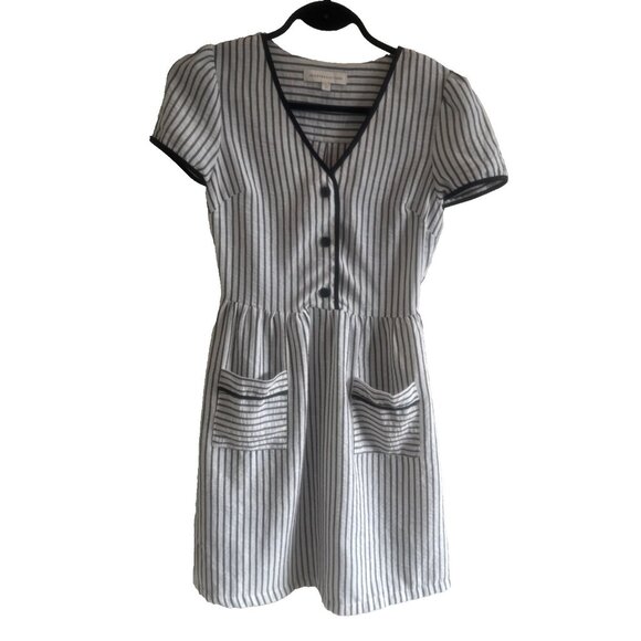 Monteau Dress X small Black white striped pockets v neck short sleeve Wednesday - Picture 1 of 12